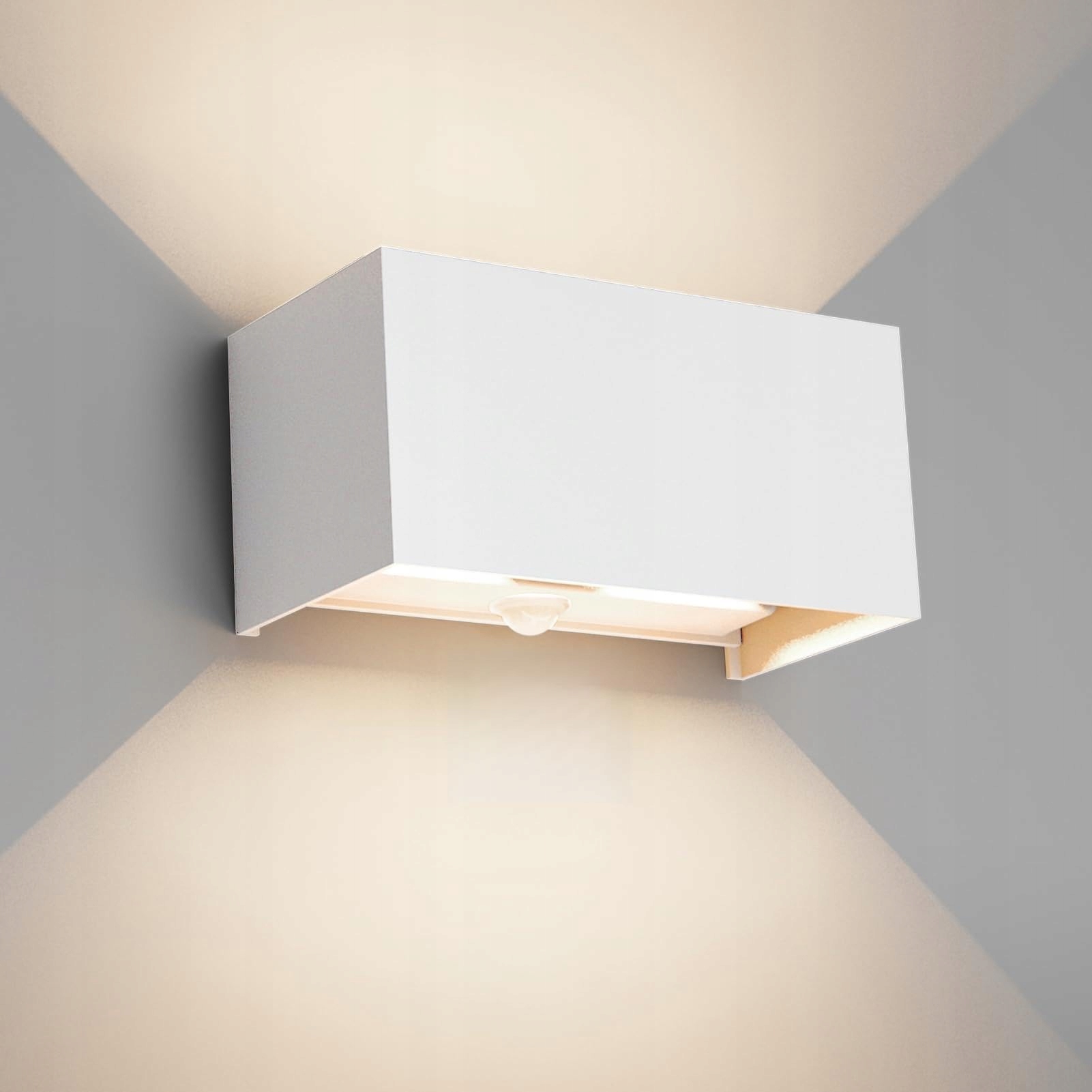 KLIGHTEN Buitenlamp Bewegingsmelder 24W IP65 4000K Wit