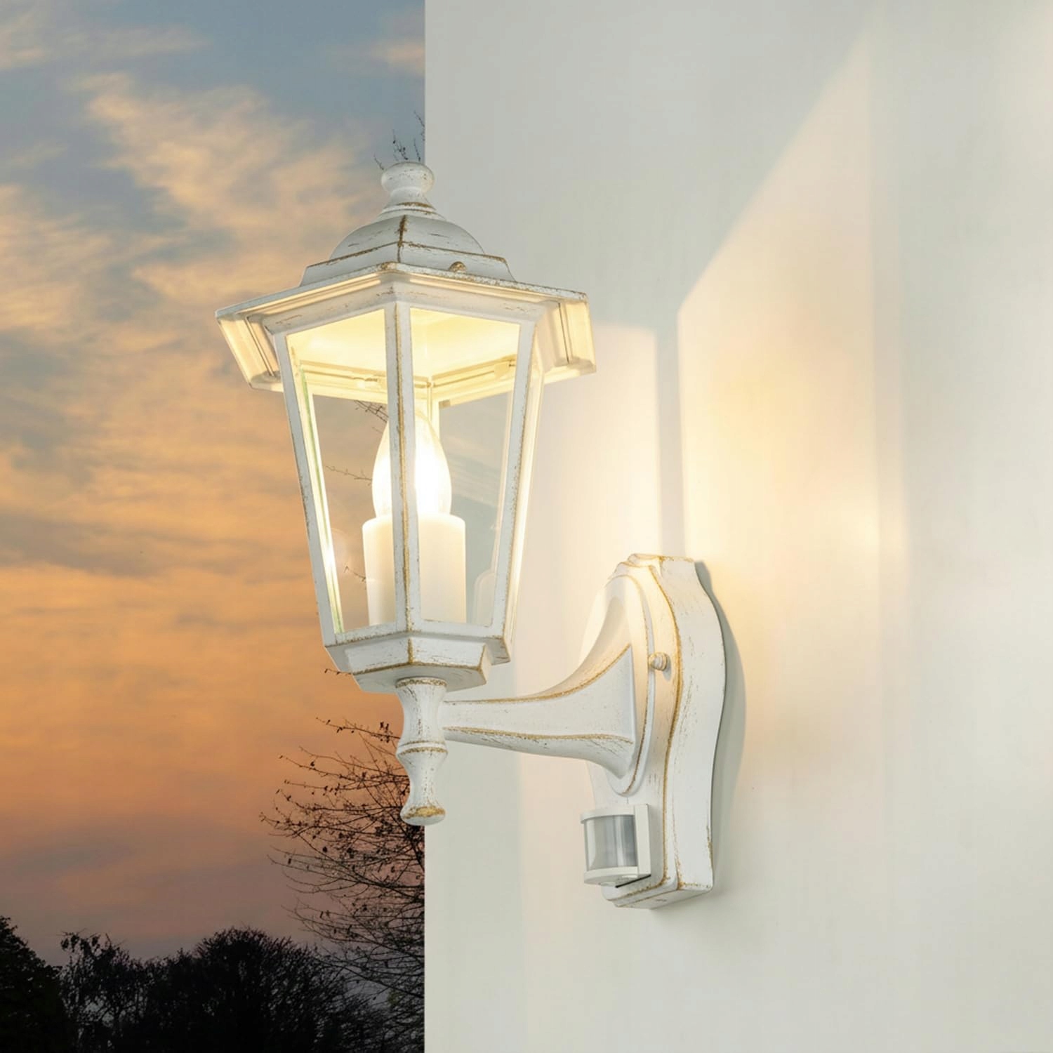 LICHT-ERLEBNISSE PARIS Buitenwandlamp Bewegingsmelder E27 IP44 Wit Goud