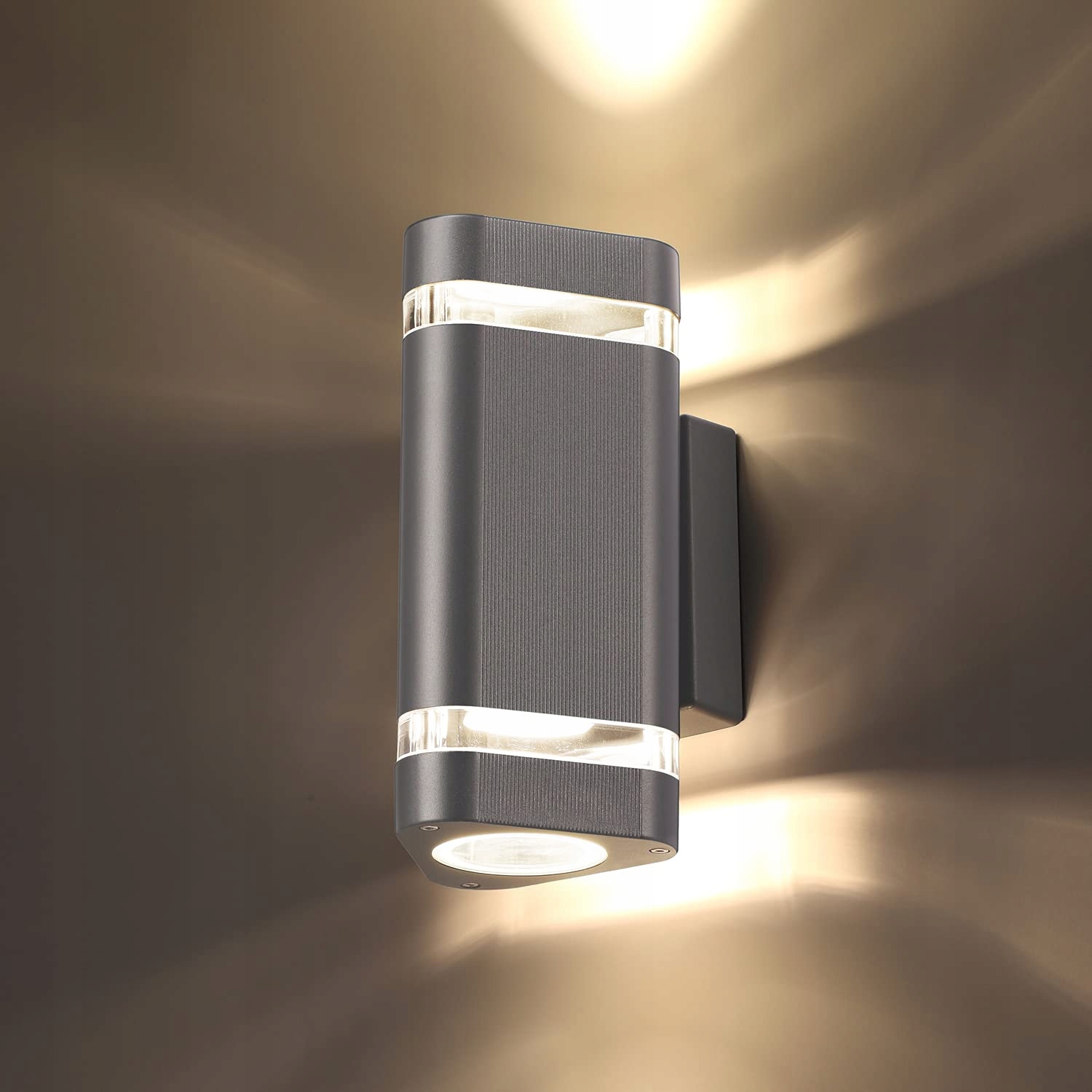 CELAVY Driehoekige LED Buitenwandlamp IP65 GU10 Aluminium