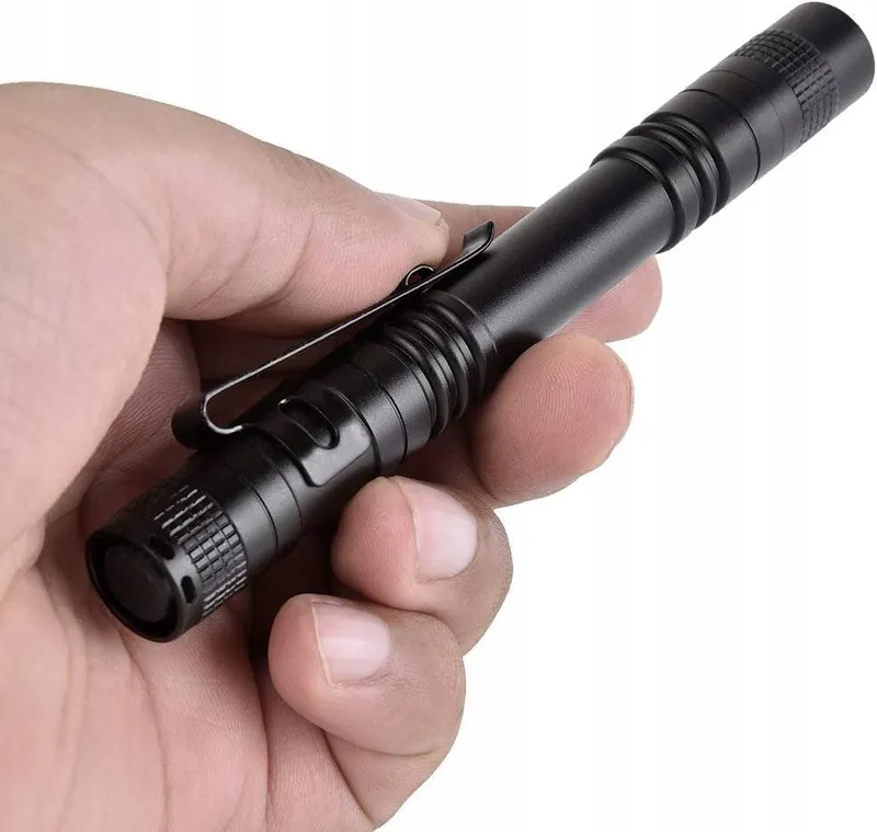 POCKETMAN LED Penlight Zaklamp Clip — foto 3