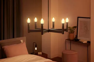 PHILIPS Hue White Ambiance Filament E14 LED Kaarslamp 350lm