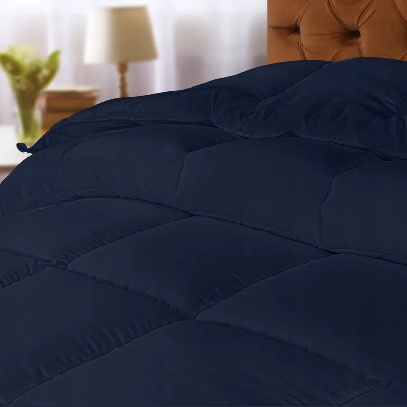 UTOPIA BEDDING Dekbed 200x200cm 370GSM Ademend Marineblauw — foto 3