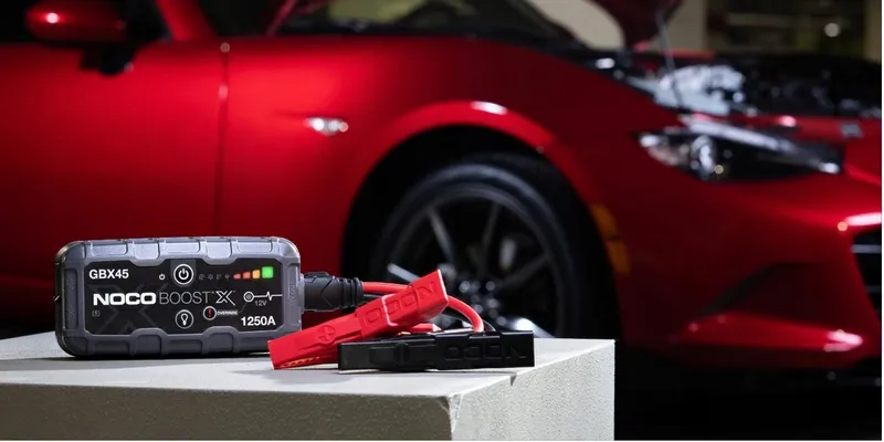 NOCO Boost X GBX45 Starthulp Powerbank 1250A 12V 6,5L Benzine 4,0L Diesel — foto 12