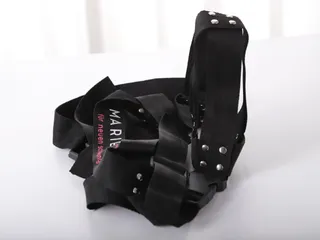 BDSM Fixatieriem Masturbator Bondage SM Kunstvagina — miniatuur 3