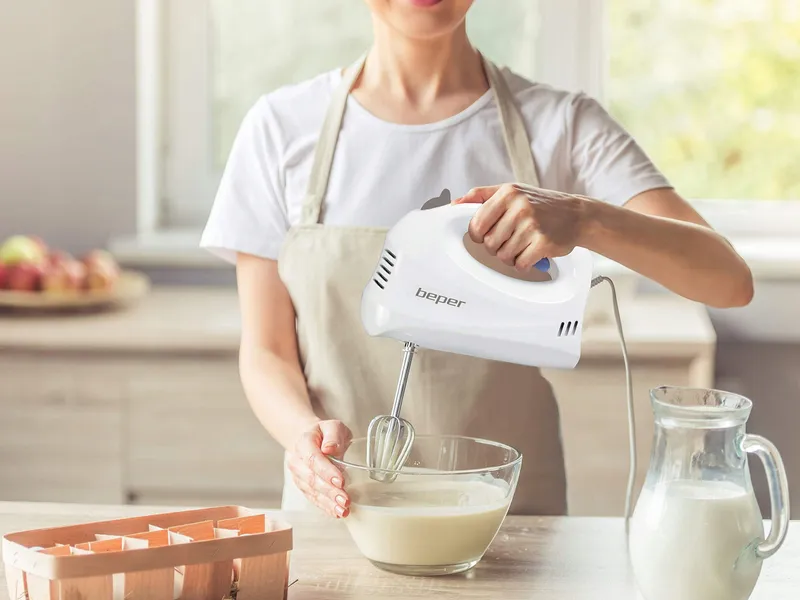 BEPER BP304 Handmixer 150W 5 Snelheden Wit Chroomstaal — foto 8