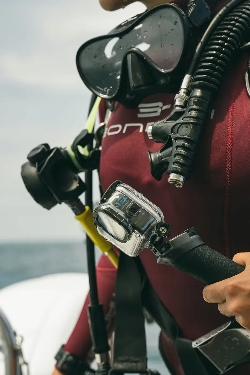 GOPRO HERO13 Black Accessoireset Handler 2 Batterijen 64GB Kaart Tas — foto 10