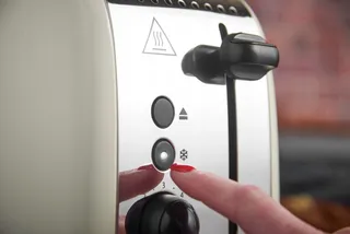 RUSSELL HOBBS Broodrooster 2 Sneden Roestvrij Staal Brede Sleuven 1600W — miniatuur 3