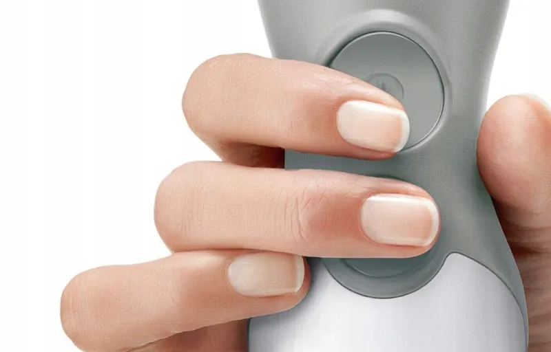 BOSCH ErgoMixx Staafmixer 600W Stalen Beker Ergonomisch Design — foto 4