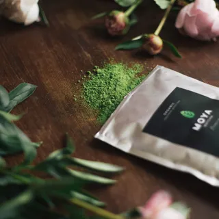 MOYA MATCHA Bio Groene Thee Poeder 100g Premium Ceremonieel — miniatuur 3