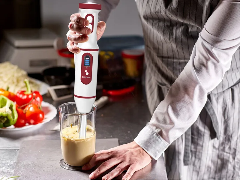 BEPER P102FRU300 Draadloze Staafmixer USB Rood Wit — foto 2