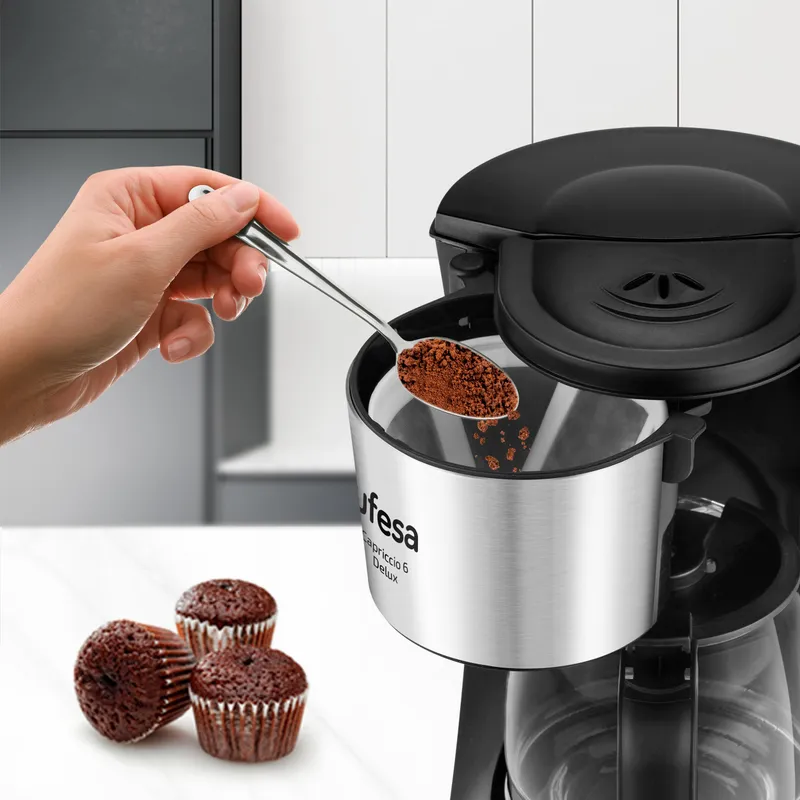 UFESA CG7115 Koffiezetapparaat 6 Kopjes 600W 0,6L Anti-Druppelsysteem — foto 3