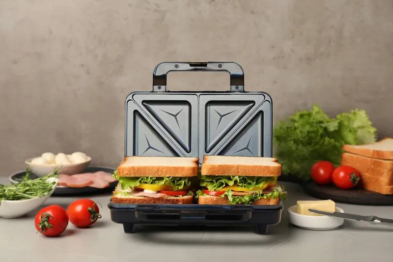 BESTRON XL Tosti-ijzer 900W Antiaanbak Auto Temperatuurregeling — foto 3