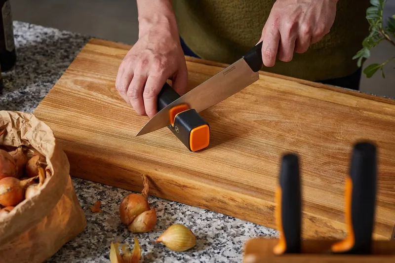 FISKARS Messenslijper Voor Stalen Messen Keramische Steen Zwart Oranje — foto 6