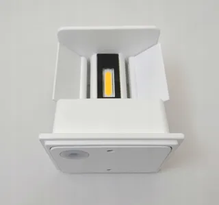 K-BRIGHT LED Wandlamp 12W Verstelbare Lichtstraal IP65 Wit — miniatuur 13
