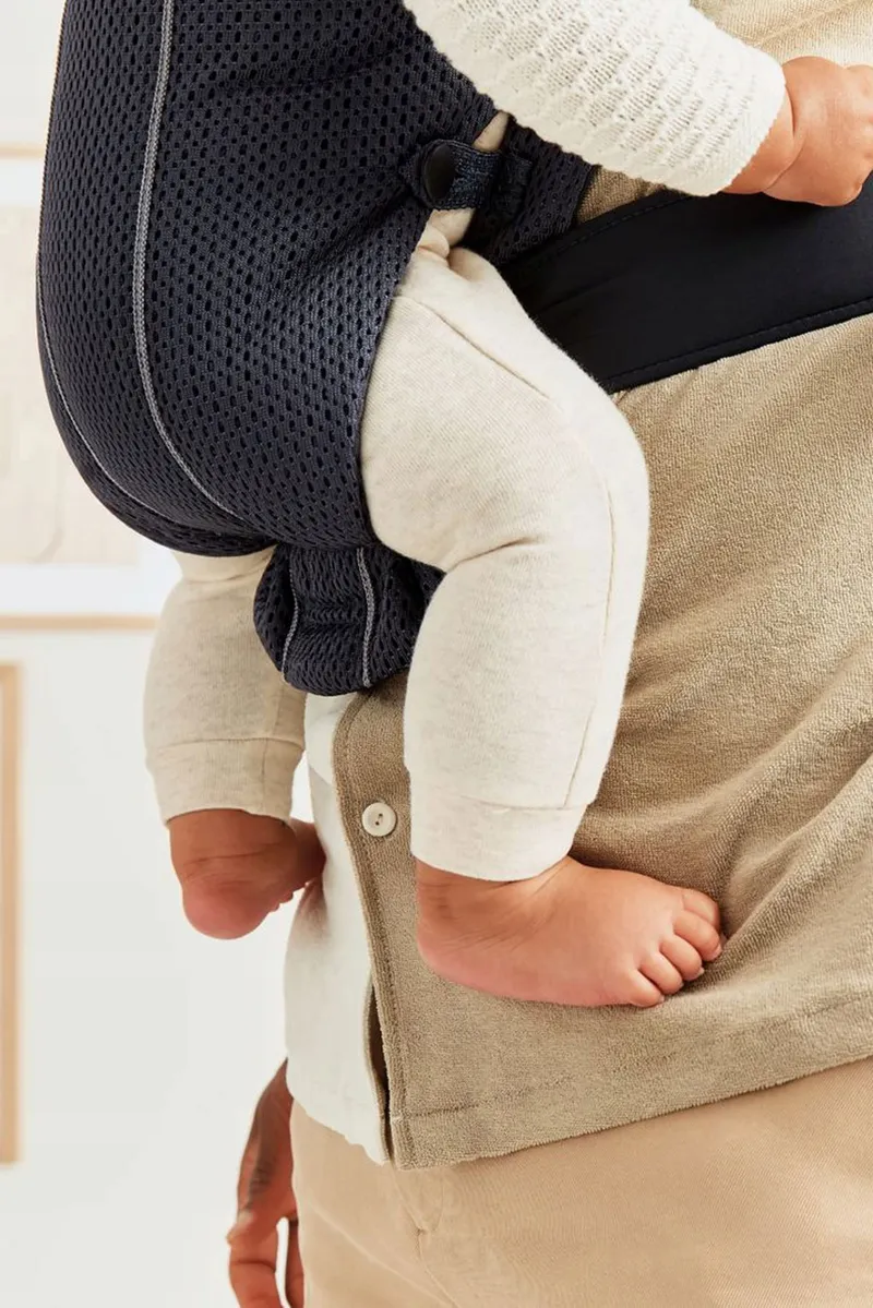 BABYBJÖRN Draagzak Mini Ergonomisch 3D Mesh Marineblauw — foto 6