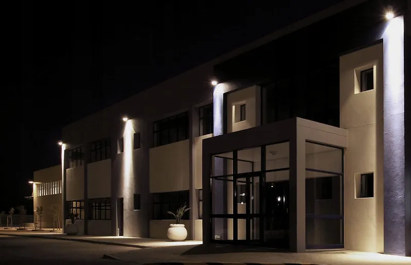 PHILIPS ProjectLine LED Schijnwerper met Sensor Zwart 30W 4000K — foto 4