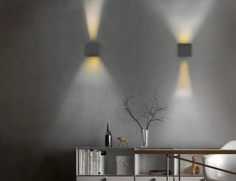 REALITY LED Wandlamp Oplaadbaar Zwart Met Bewegingsmelder USB-C — foto 6