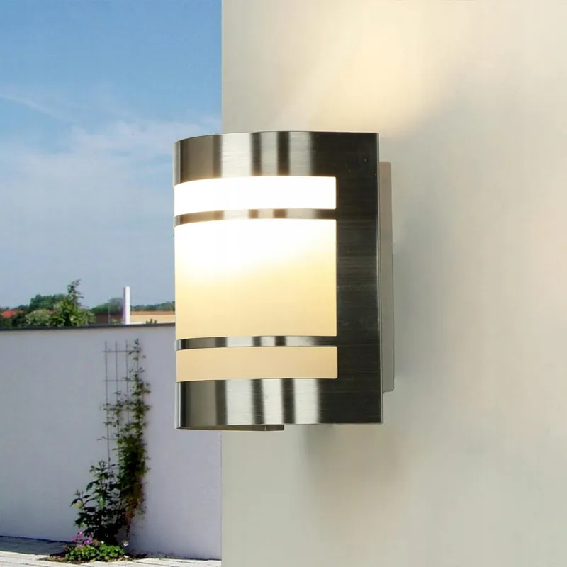 LICHTERLEBNISSE OSLO Buitenlamp RVS Zilver E27 IP44 — foto 1